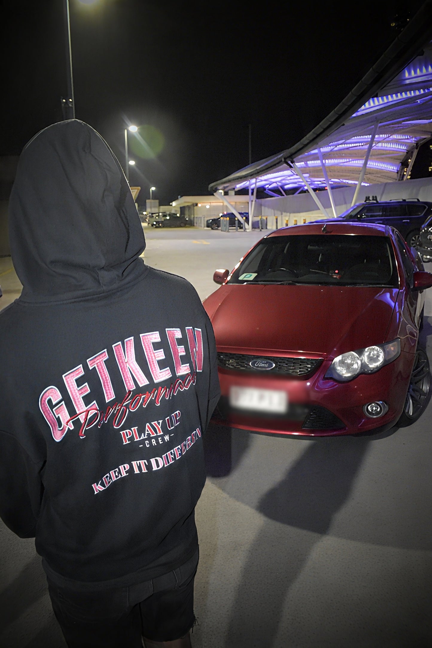 GK signature hoddie